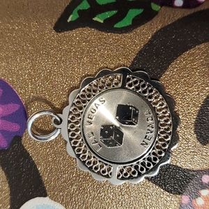 💚 vintage Las Vegas charm